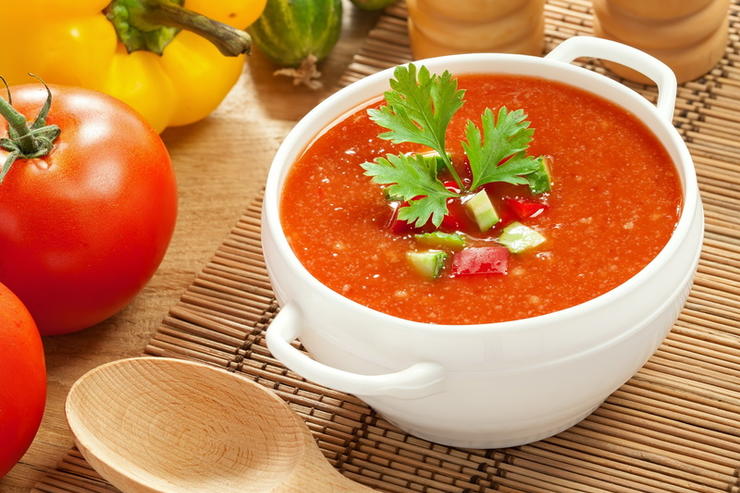 Блюдо дня - испанский суп Гаспачо (классический рецепт ...